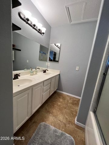 255 S KYRENE Road 231, Chandler, AZ 85226