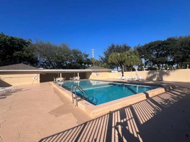 3939 NE 5th Avenue B206, Boca Raton, FL 33431