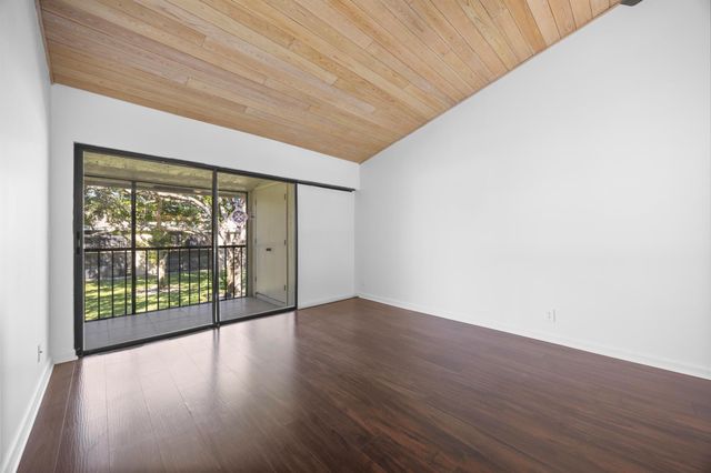 3939 NE 5th Avenue B206, Boca Raton, FL 33431