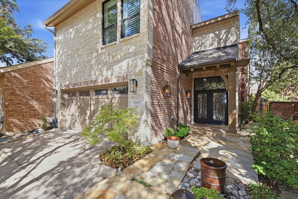 3465 Courtyard Circle, Farmers Branch, TX 75234 — exterior