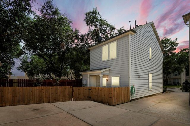 29706 Parliament Hills Drive, Spring, TX 77386