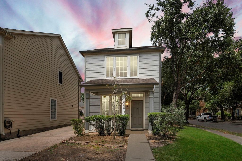 29706 Parliament Hills Drive, Spring, TX 77386