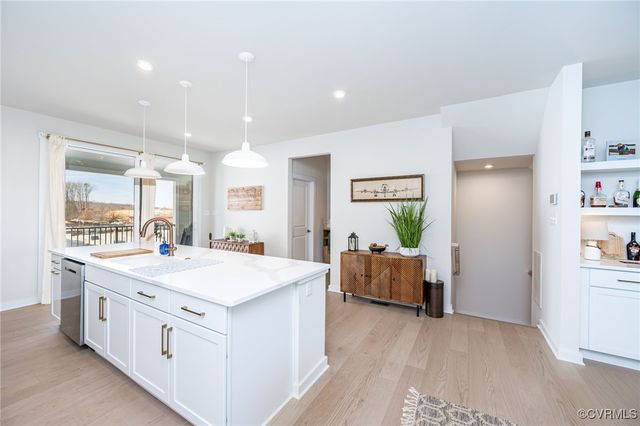 230 Quiet Breeze Aly, Midlothian, VA 23113