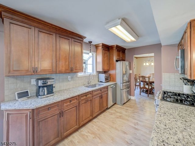13 Southland Drive, Hillsborough Twp., NJ 08844