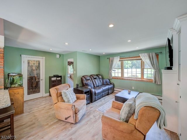 13 Southland Drive, Hillsborough Twp., NJ 08844