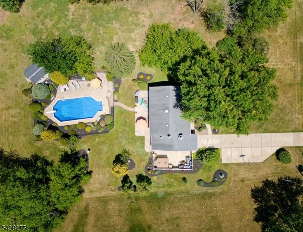 13 Southland Drive, Hillsborough Twp., NJ 08844