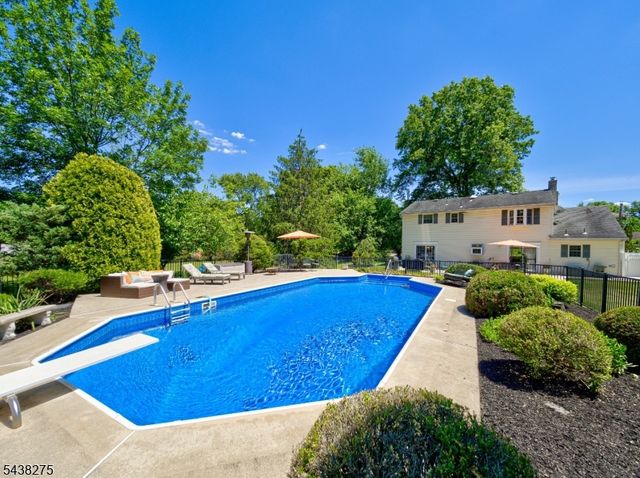 13 Southland Drive, Hillsborough Twp., NJ 08844