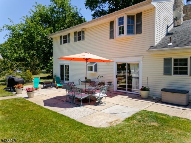 13 Southland Drive, Hillsborough Twp., NJ 08844