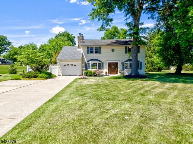 13 Southland Drive, Hillsborough Twp., NJ 08844