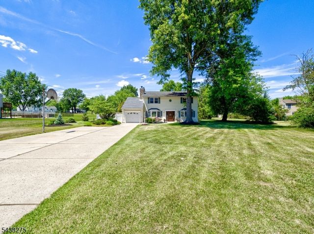 13 Southland Drive, Hillsborough Twp., NJ 08844
