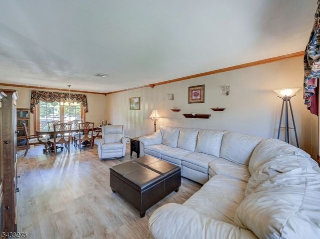 13 Southland Drive, Hillsborough Twp., NJ 08844