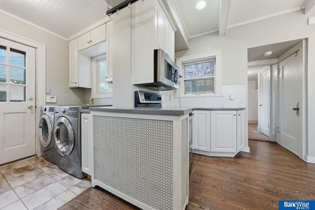 2108 S 24Th Street, Lincoln, NE 68502