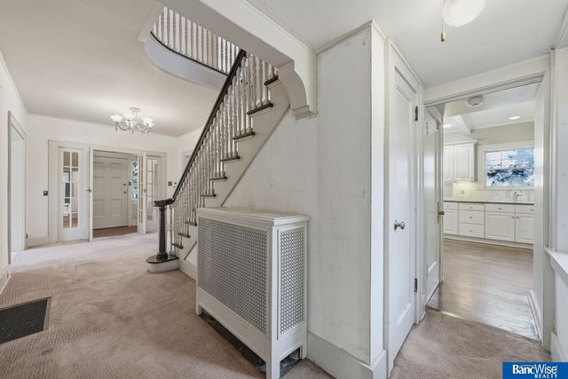 2108 S 24Th Street, Lincoln, NE 68502