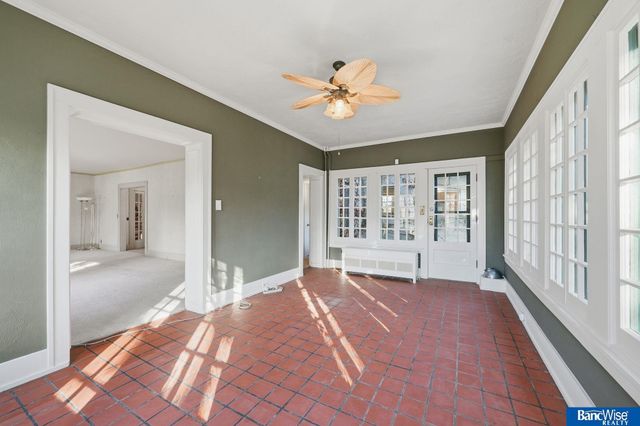 2108 S 24Th Street, Lincoln, NE 68502