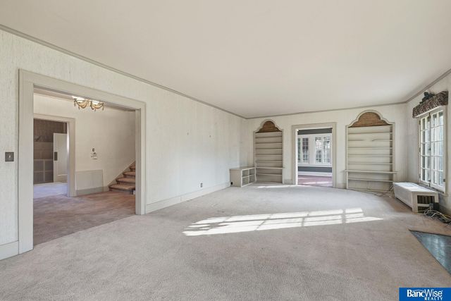 2108 S 24Th Street, Lincoln, NE 68502