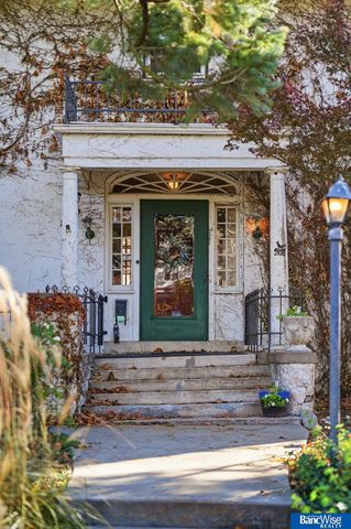 2108 S 24Th Street, Lincoln, NE 68502