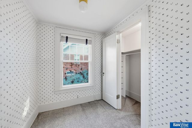 2108 S 24Th Street, Lincoln, NE 68502