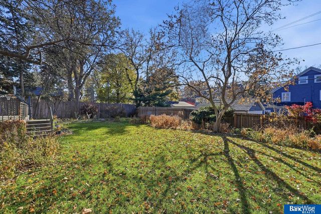 2108 S 24Th Street, Lincoln, NE 68502