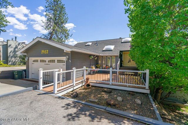 2912 E Fernan Hill RD, Coeur d'Alene, ID 83814