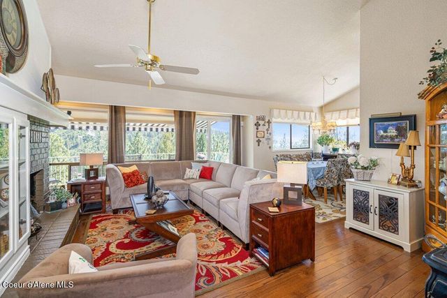 2912 E Fernan Hill RD, Coeur D'alene, ID 83814