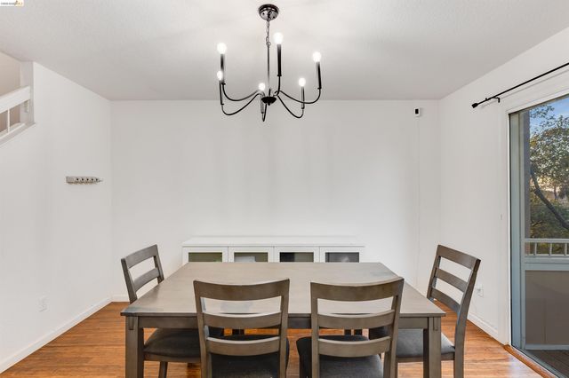 1025 Pinehurst Court, Concord, CA 94521