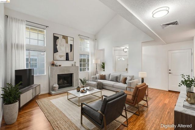 1025 Pinehurst Court, Concord, CA 94521