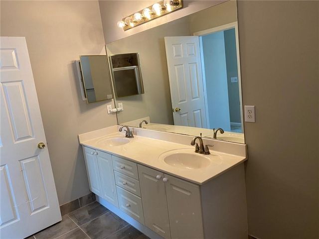 2169 Berryhill Circle SE, Smyrna, GA 30082