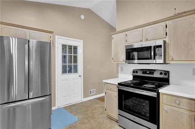 725 Hill Meadow Drive, Dacula, GA 30019