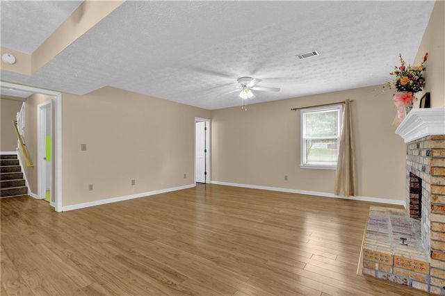 725 Hill Meadow Drive, Dacula, GA 30019