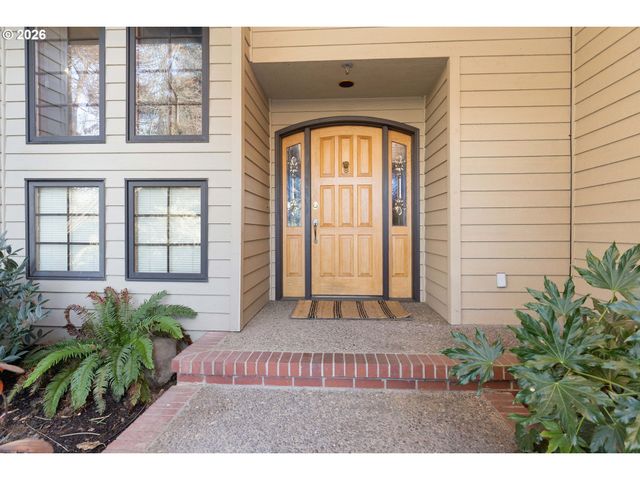 598 WINTER CREEK Ln, Roseburg, OR 97471