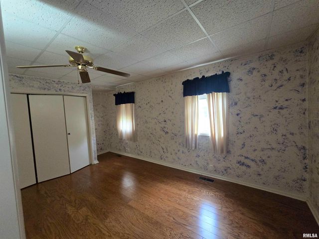 108 SCHOOL Street, Washington, IL 61571