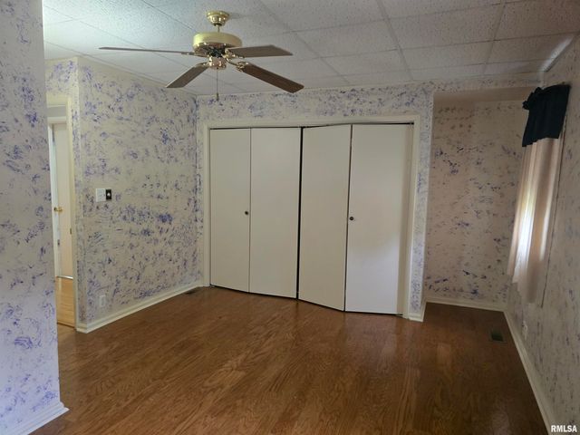 108 SCHOOL Street, Washington, IL 61571