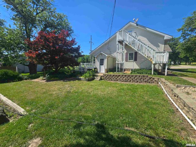 108 SCHOOL Street, Washington, IL 61571