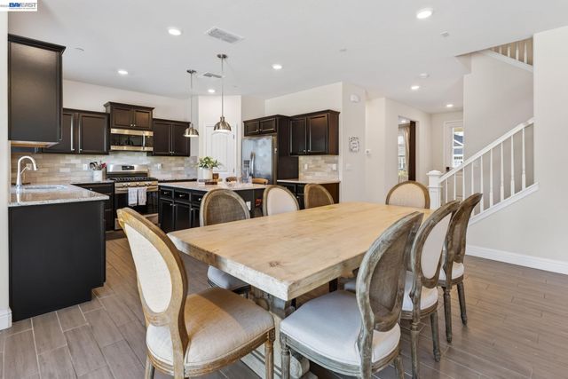 2419 Gabriel Dr, Merced, CA 95340