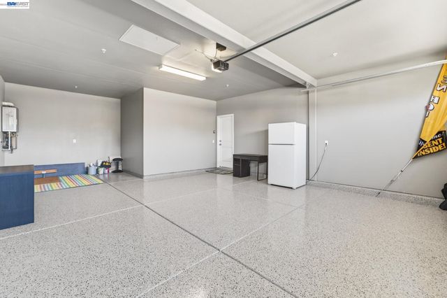 2419 Gabriel Dr, Merced, CA 95340