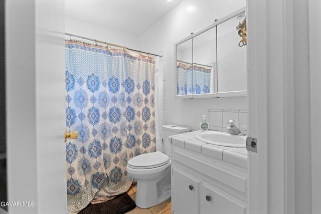 24750 Flatiron Court, Tehachapi, CA 93561