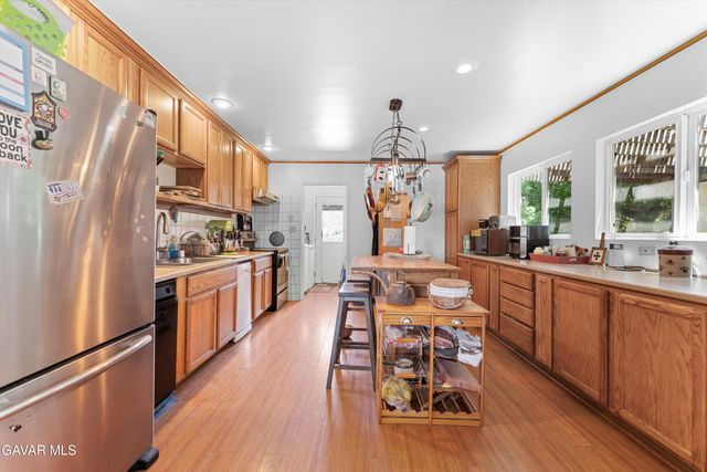 24750 Flatiron Court, Tehachapi, CA 93561