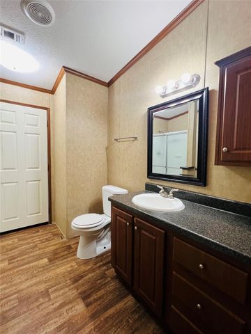 16381 Hunters Green Dr, Conroe, TX 77303