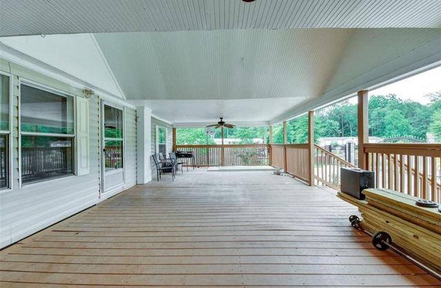 16381 Hunters Green Dr, Conroe, TX 77303