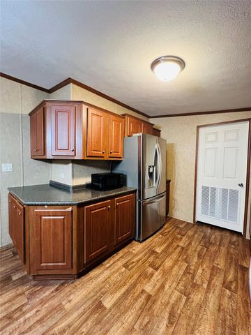 16381 Hunters Green Dr, Conroe, TX 77303