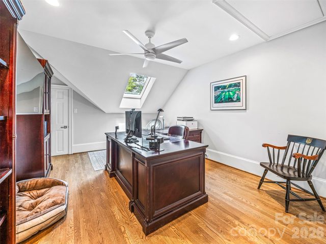 4 Cedar Hill Drive, Asheville, NC 28803