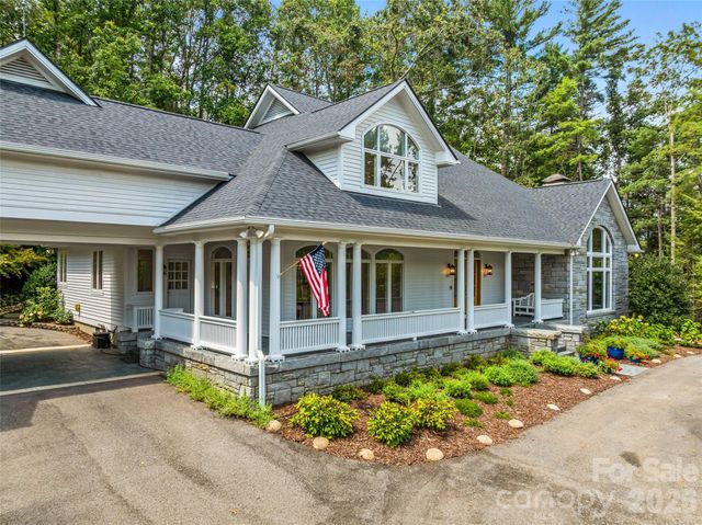 4 Cedar Hill Drive, Asheville, NC 28803