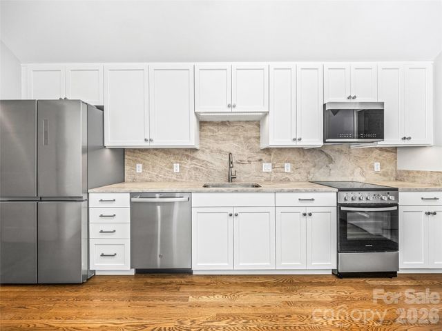 4 Cedar Hill Drive, Asheville, NC 28803