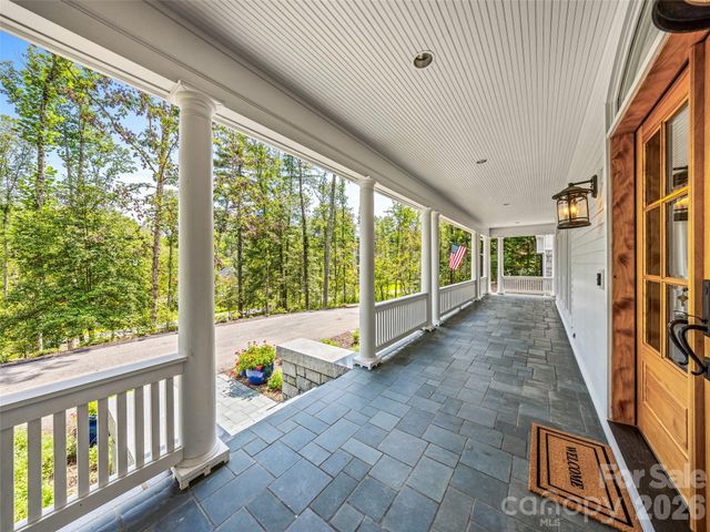 4 Cedar Hill Drive, Asheville, NC 28803