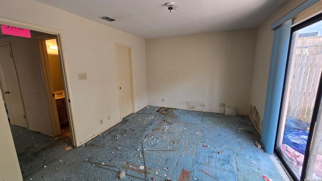 1407 Brook Meadow, San Antonio, TX 78232