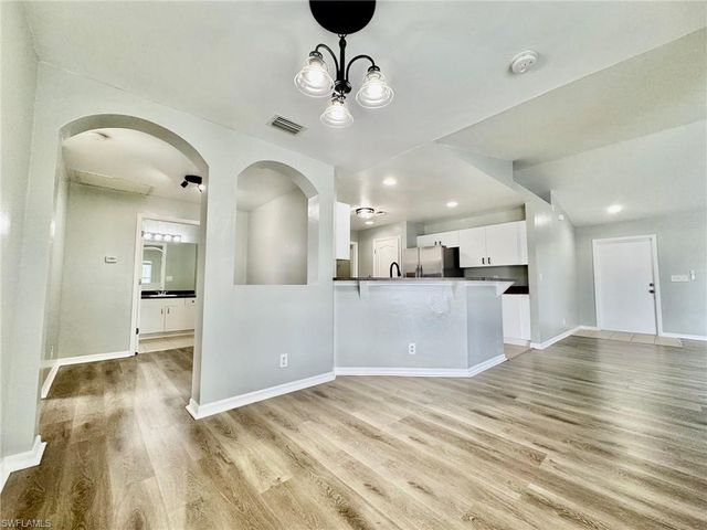 714 Knox AVE S, Lehigh Acres, FL 33974