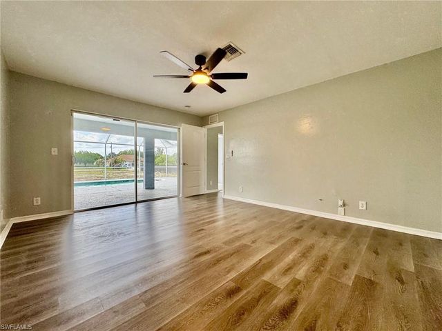 714 Knox AVE S, Lehigh Acres, FL 33974