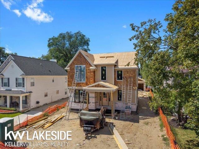 761 LOUNSBURY Avenue, Rochester, MI 48307