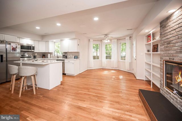 10511 HOLLEYBROOKE DR, Spotsylvania, VA 22553
