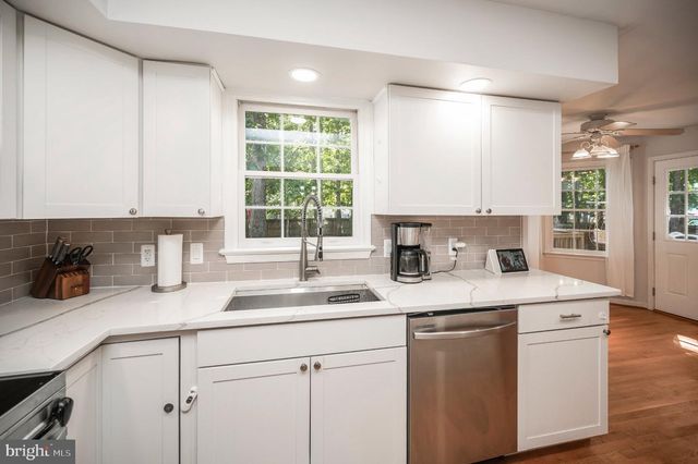 10511 HOLLEYBROOKE DR, Spotsylvania, VA 22553